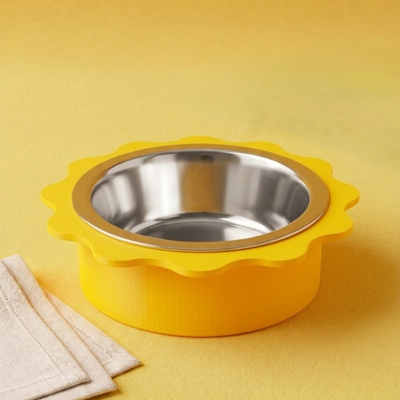 Gamelle Wavy jaune pop RONRON, gamelle chat légèrement surélevée aux courbes douces